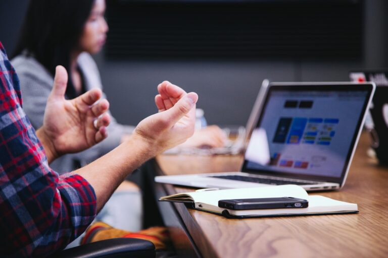 Why Side Hustles Are Perfect for Today’s Students